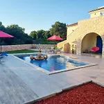 Vakantiehuis House Marly With Private Pool *
