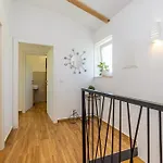 House Marly With Private Pool Case de vacanță *