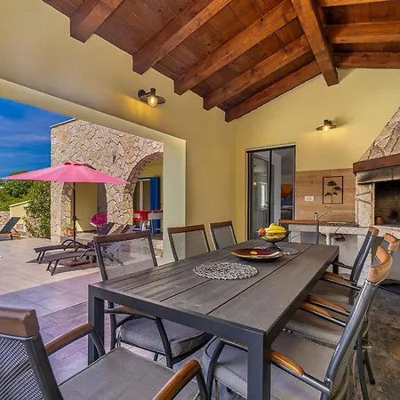 House Marly With Private Pool * Kras