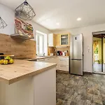 House Marly With Private Pool Kras
